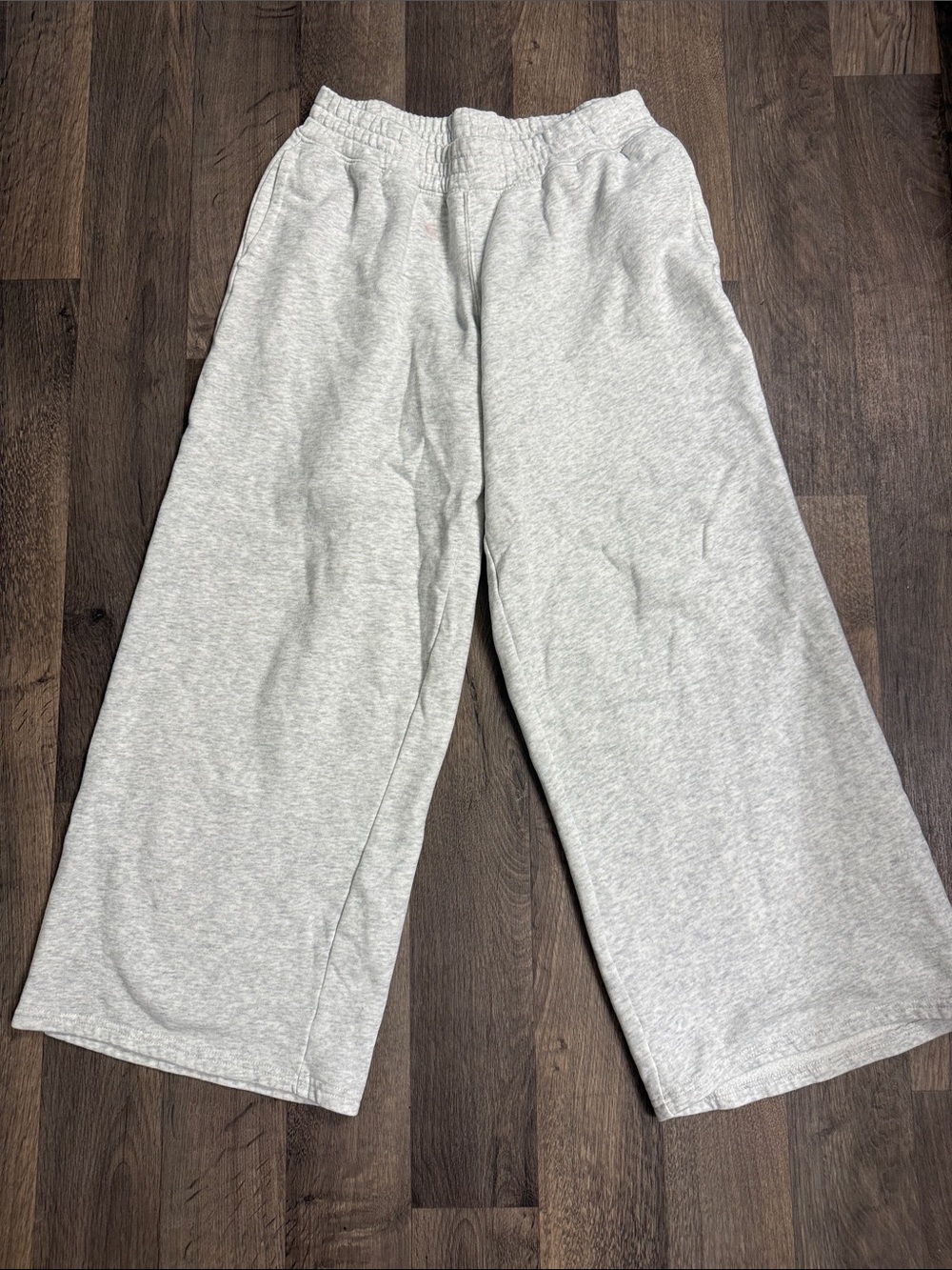 Hollister Light Gray Wide-Leg Sweatpants